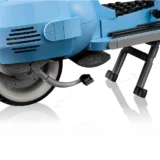 083 Lego Vespa 125 07