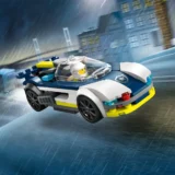 102 Lego City Police Car and Muscle Car Chase 04