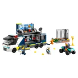 103 Lego City Police Mobile Crime Lab Truck 01