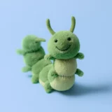 1073 Jellycat Carys Caterpillar 02