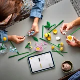 132 Lego Botanical Collection Petite Sunny Bouquet 10347 04