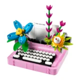 134 Lego Creator 3 in 1 Typewriter with Flowers 31169 01