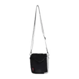 041 Gladee Sling Bag Black Instant Camera 05