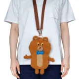 057 Gladee Multi Pouch with Strap Brown Bear 02