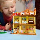 0173 Lego Bluey Family House 11203 03 0173 Lego Bluey Family House 11203 03