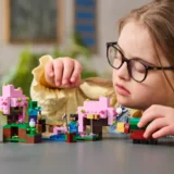 0175 Lego Minecraft the Cherry Blossom Garden 21260 02 0175 Lego Minecraft the Cherry Blossom Garden 21260 02