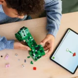 0178 Lego Minecraft the Creeper 21276 04