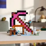 0179 Lego Minecraft the Pickaxe Mine 21277 04