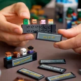 0216 Lego Minecraft the Crafting Table 21265 05 0216 Lego Minecraft the Crafting Table 21265 05