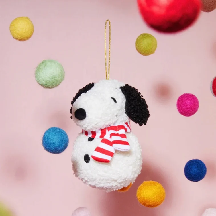 006 01 Peanuts Snoopy ECO Tiny Teddy Snowman 10cm Cream 02