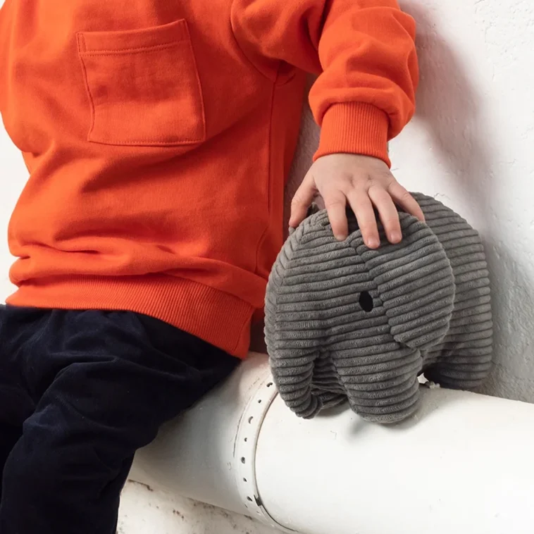 020 01 Miffy Eco Corduroy Grey Elephant 23cm 02