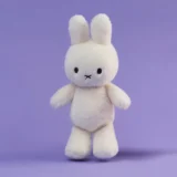 030 01 Miffy Eco Fuzzy 18cm Offwhite 02