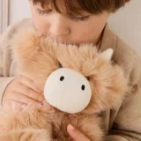017 01 Snuggle Bunnies Hilda the Highland Cow 22cm Caramel 03