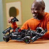 0230 Lego Technic Mercedes Amg F1 W14 E Performance 42171 03