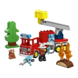 0261 Lego Duplo Fire Truck with Hose and Firefighter 10473 01