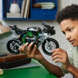 0286 Lego Technic Kawasaki Ninja H2r Motorcycle 42170 02