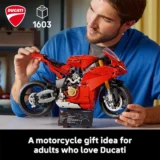 0287 Lego Technic Ducati Panigale V4 S Motorcycle 42202 03