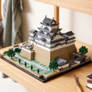0389 Lego Architecture Himeji Castle 21060 02