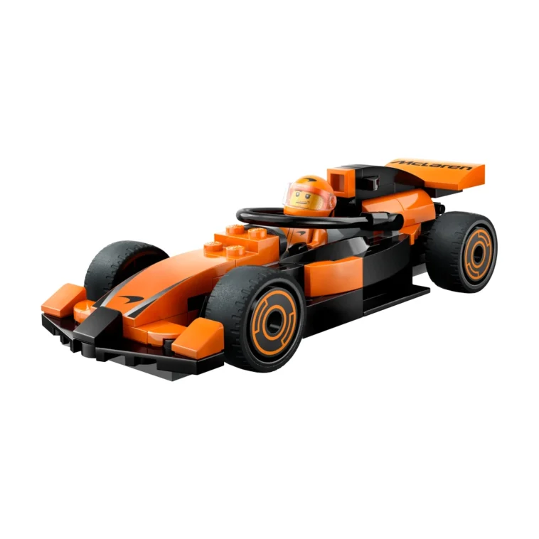0402 LEGO City F1 Driver with McLaren Race Car 60442 01
