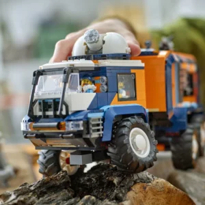 0407 Lego City Arctic Explorer Science Lab Truck 60471 02
